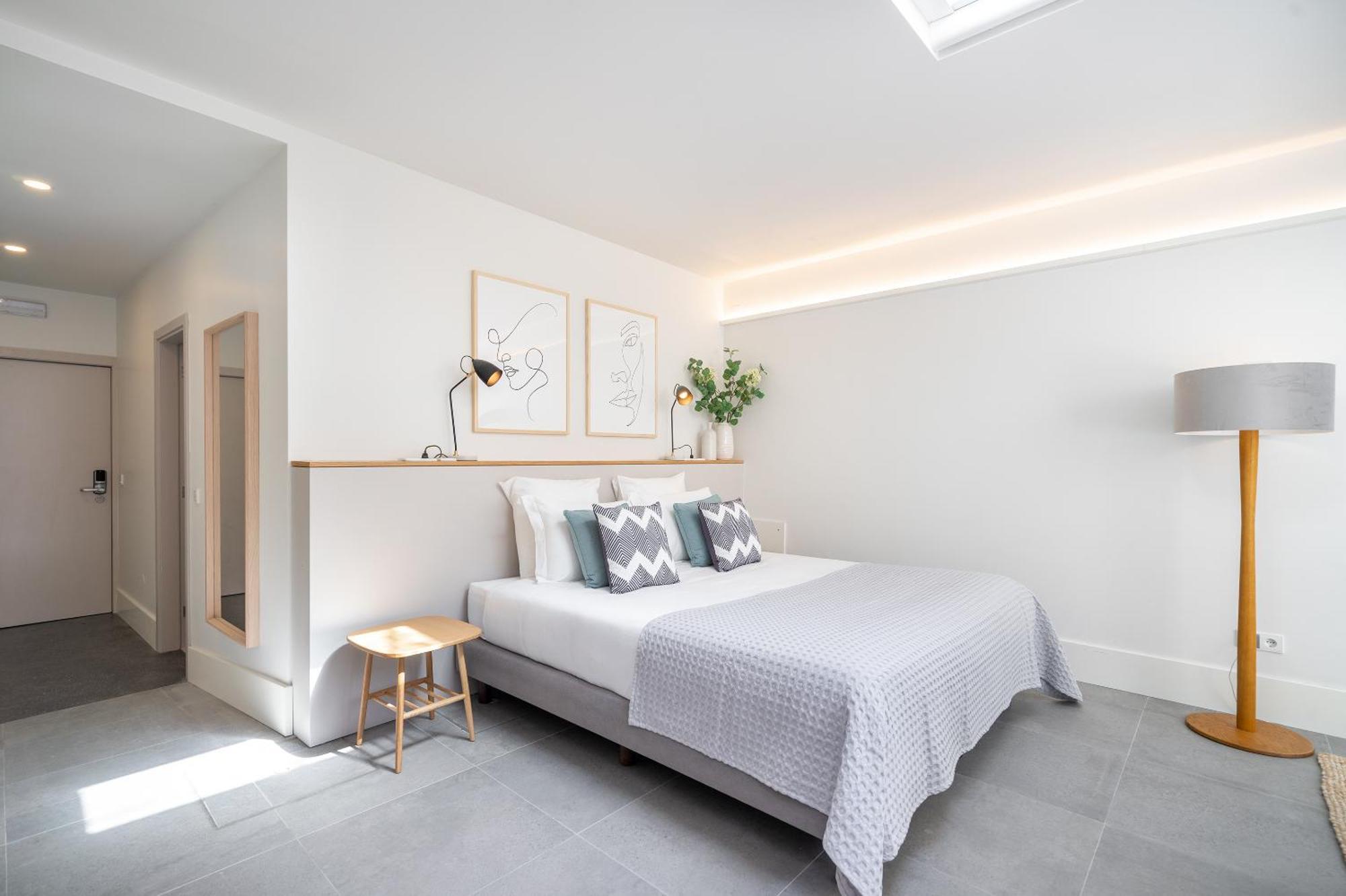 King Studio Sofa Bed,1285363210:JPEG