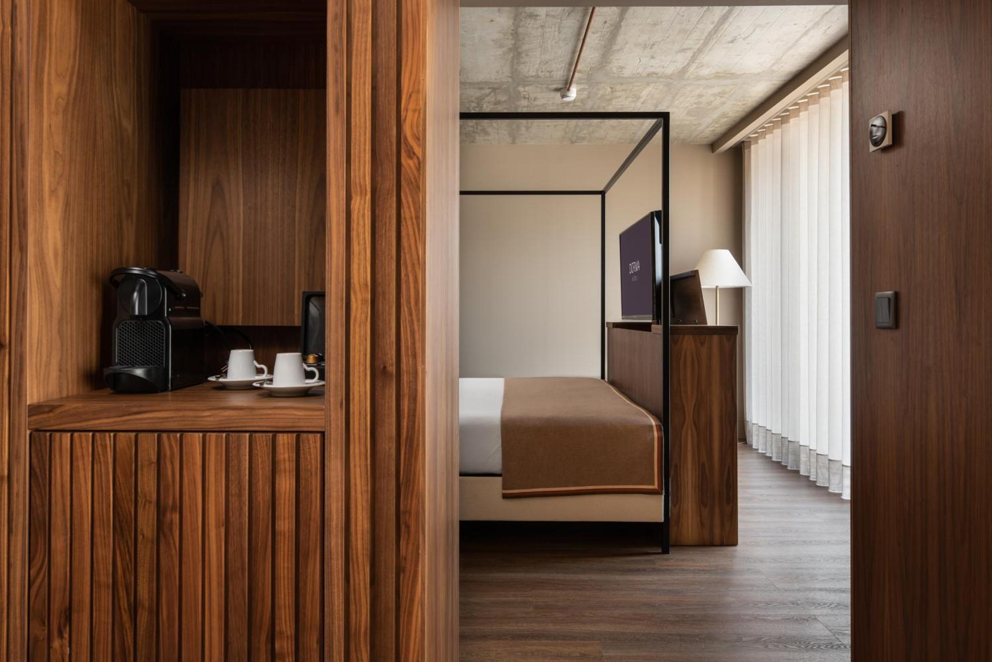 Junior Suite,1766294668:JPEG