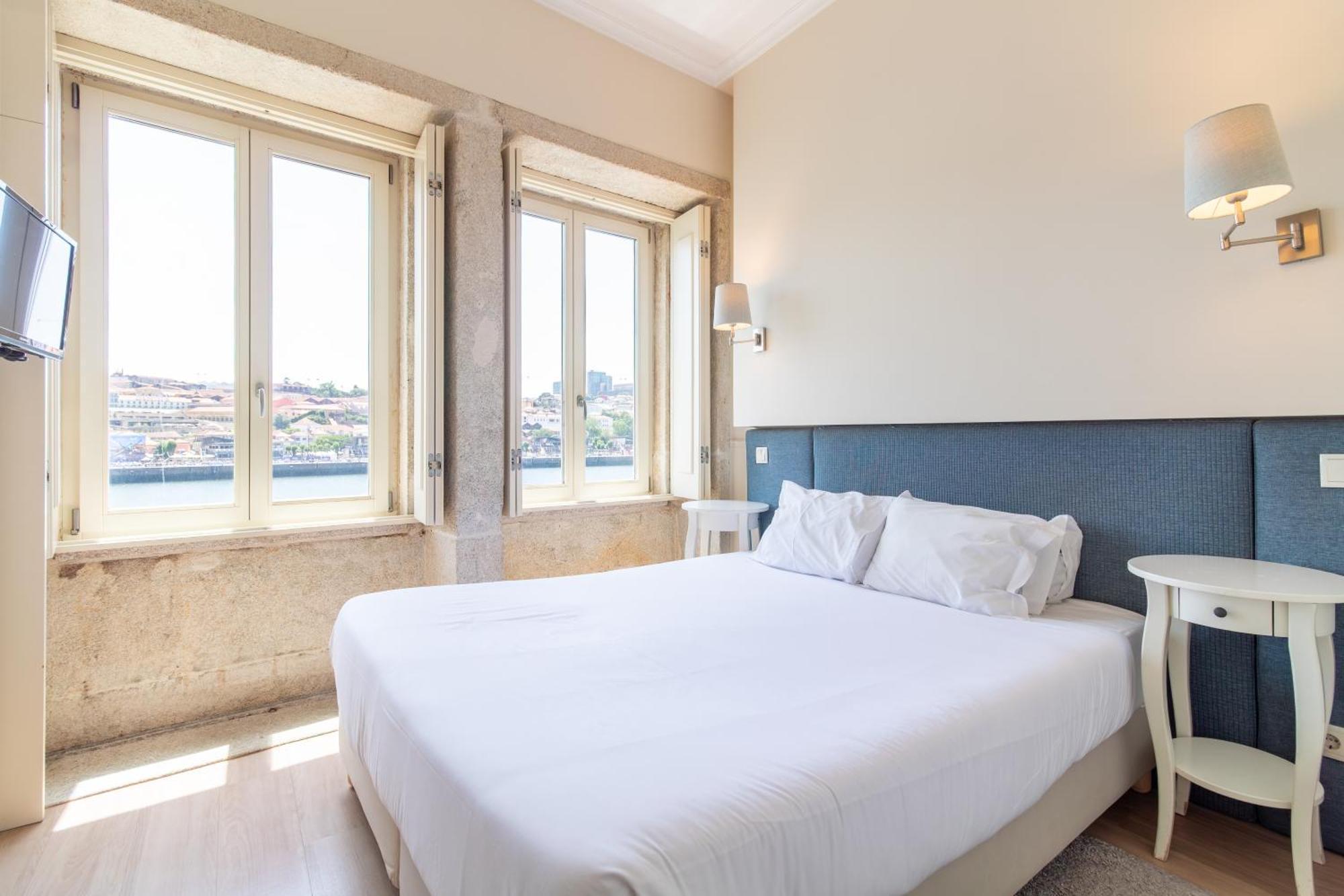 Apartamento com 1 Quarto e Vista Rio