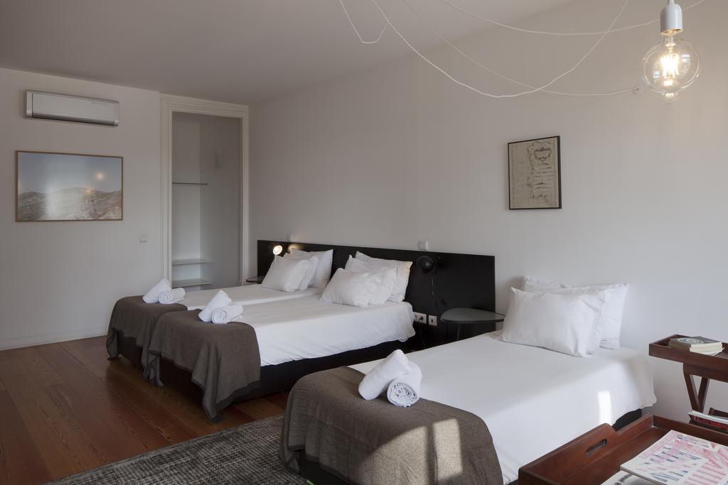 Deluxe Double or Twin Room,822821579:JPEG